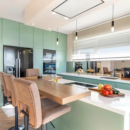 Luxury Tisa * Brodarica (Sibenik-Knin)